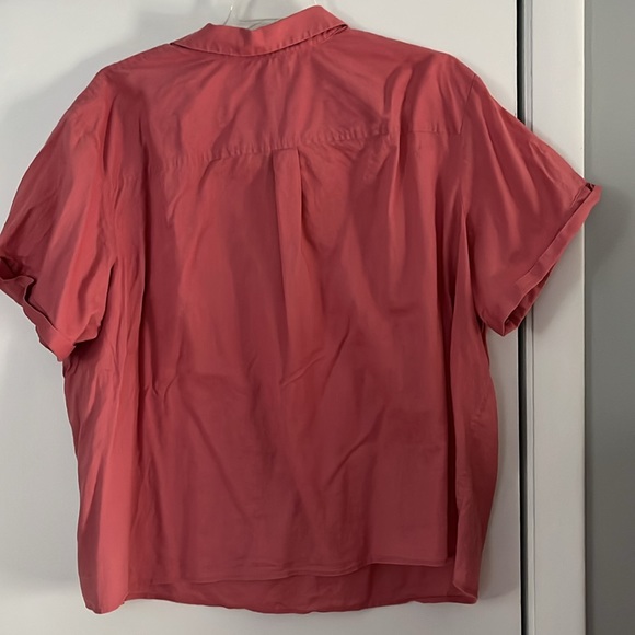 Lands’ End short sleeve pullover top - Picture 5 of 11